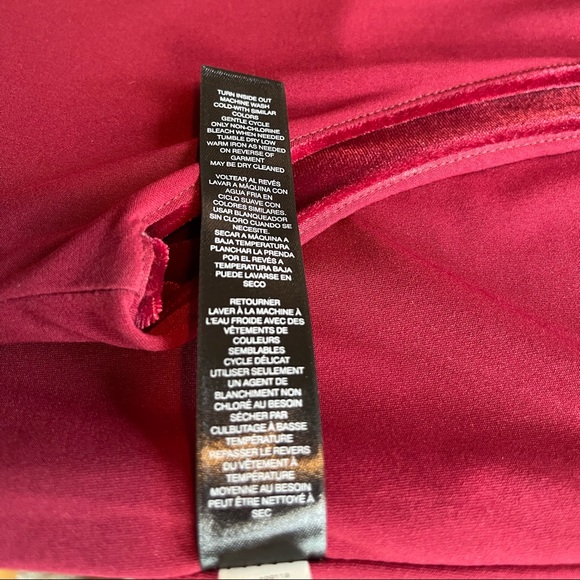 White House Black Market. Plush Velvet shift dress, size 8. - Picture 5 of 7